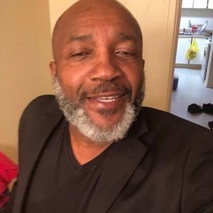 Meet your Posher, Roy